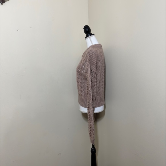 Moon & Madison || Woman’s knit Sweater like new size Large - Picture 3 of 6